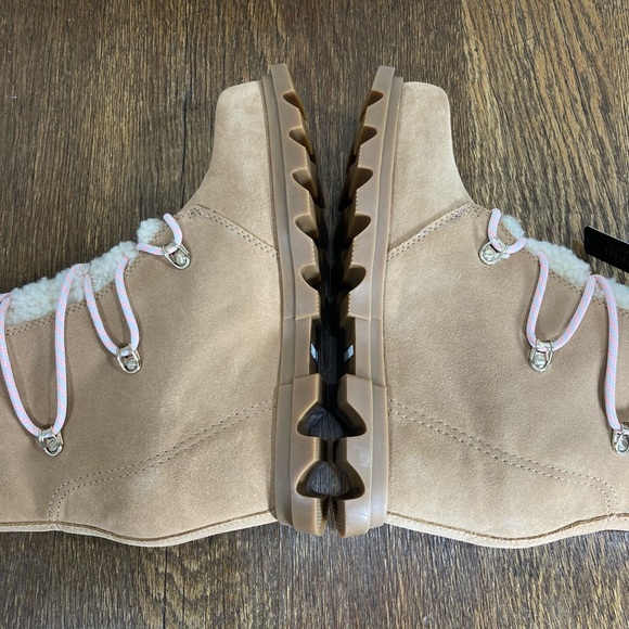 NEW Sorel Joan of Arctic Wedge lll Lace Cozy Bootie Womens Size 7.5 Tawny Buff - Picture 10 of 13